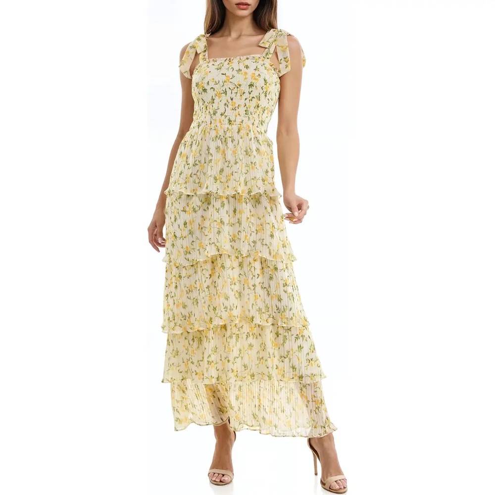 Yellow Ditsy Floral Print Pleated Tier Maxi Dress 🌼